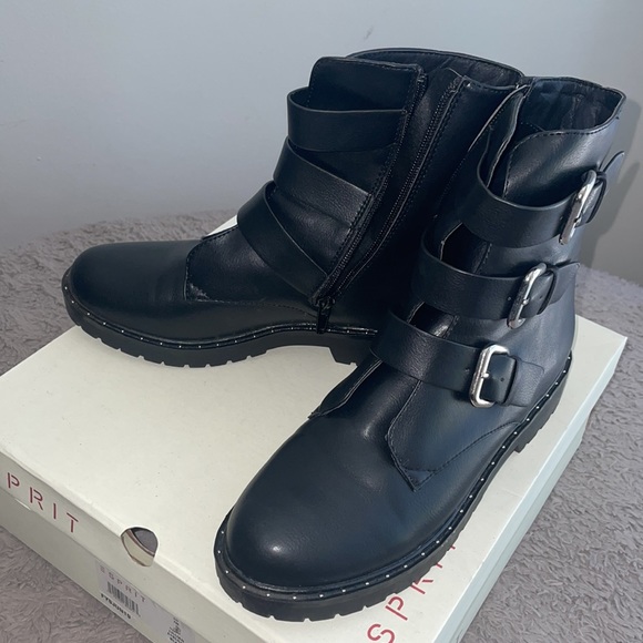 Esprit Black boots size 7 - Picture 2 of 3